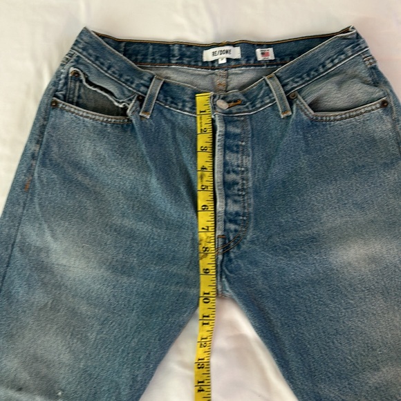 Re/Done Levi’s Jeans - Picture 3 of 11